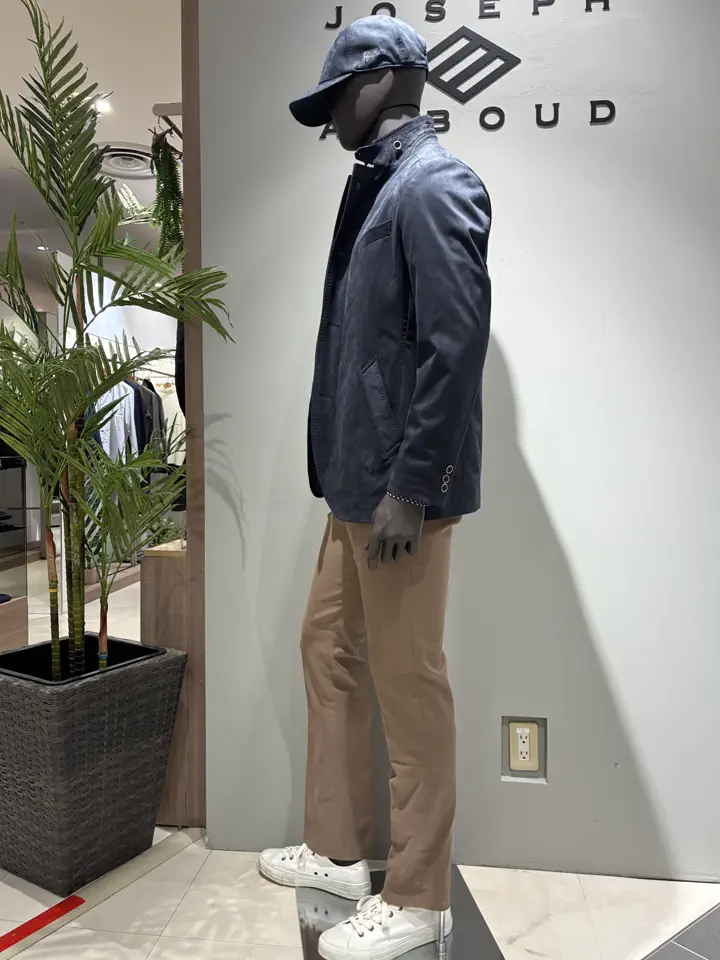 JOSEPH ABBOUD 伊津野 コーディネート画像