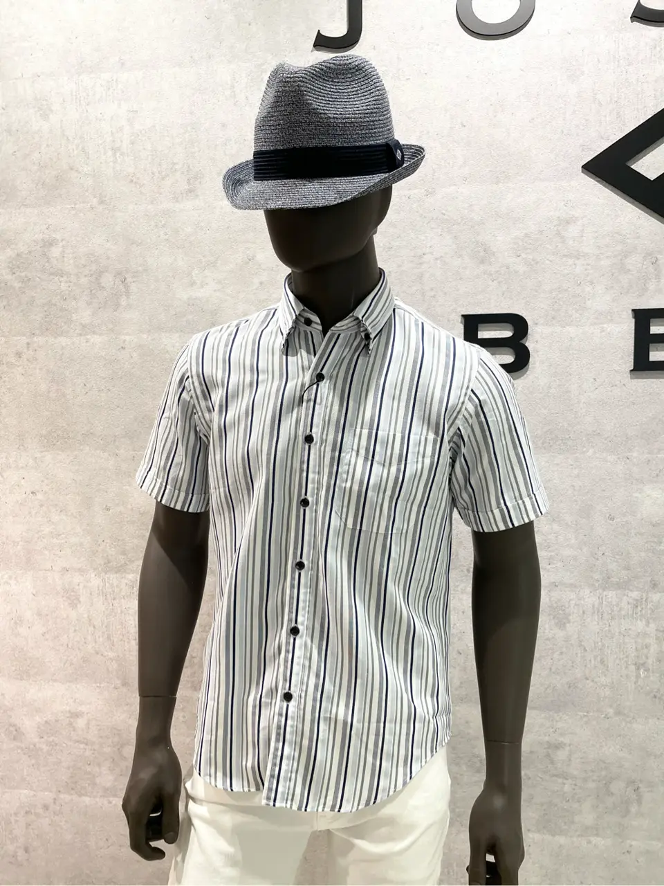 JOSEPH ABBOUD 東　 コーディネート画像