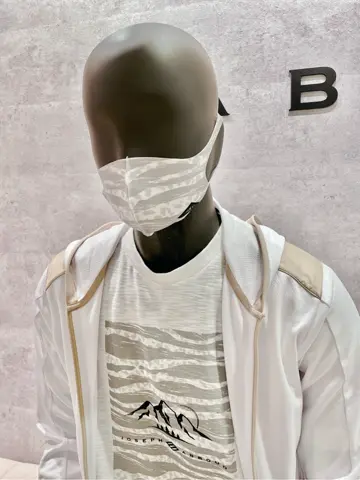 JOSEPH ABBOUD 二澤 コーディネート画像