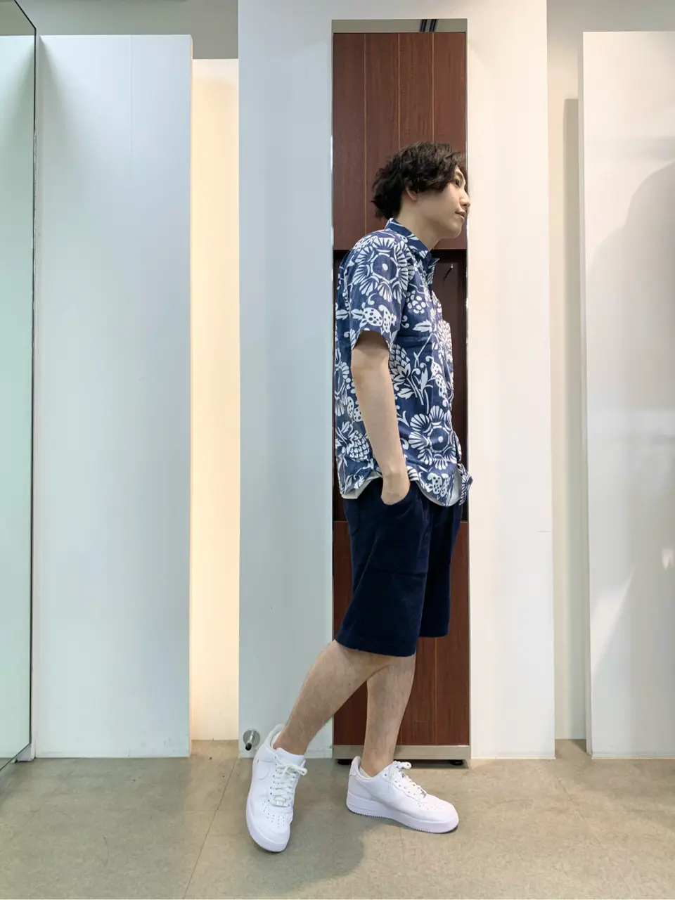 JOSEPH ABBOUD 板屋 コーディネート画像