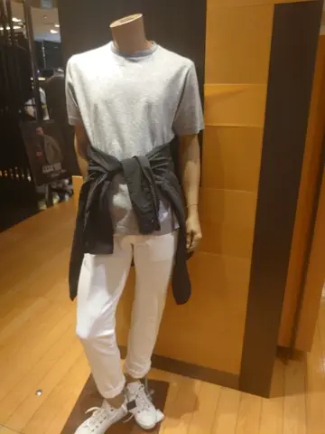 JOSEPH ABBOUD 三宅 コーディネート画像