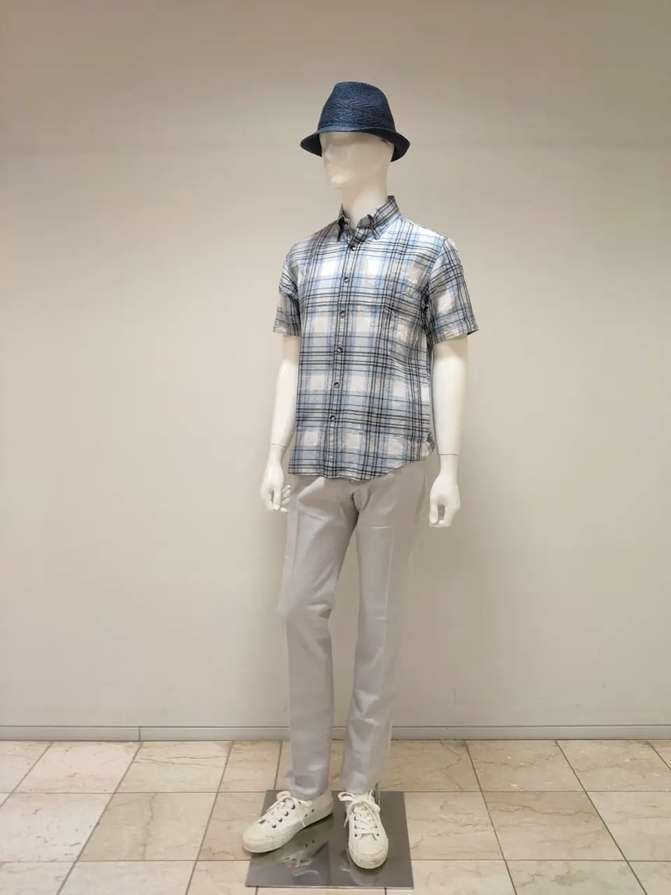 JOSEPH ABBOUD 袋地 コーディネート画像