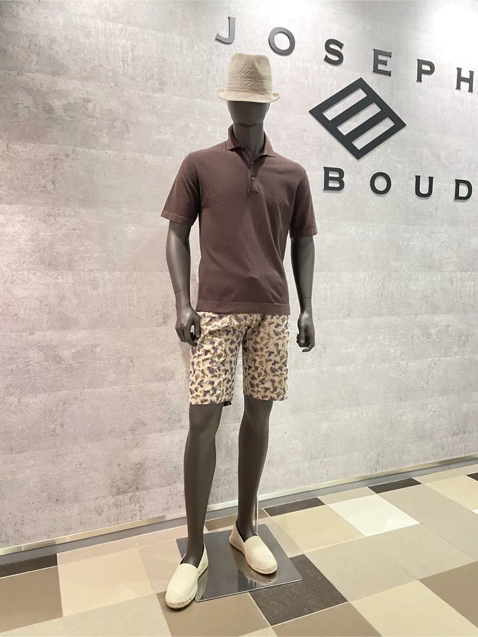  東　 コーディネート画像