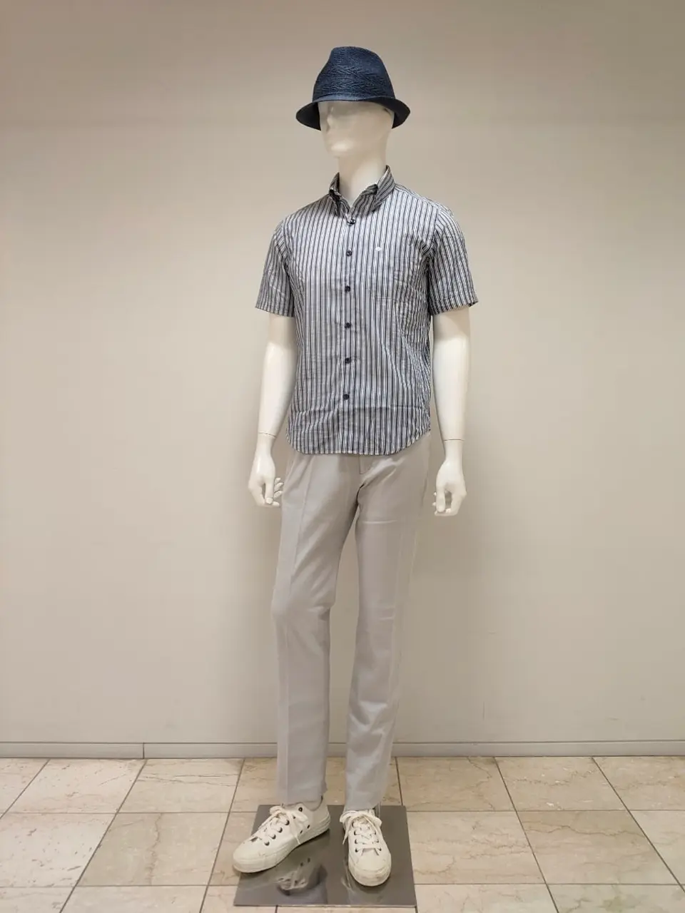 JOSEPH ABBOUD 袋地 コーディネート画像