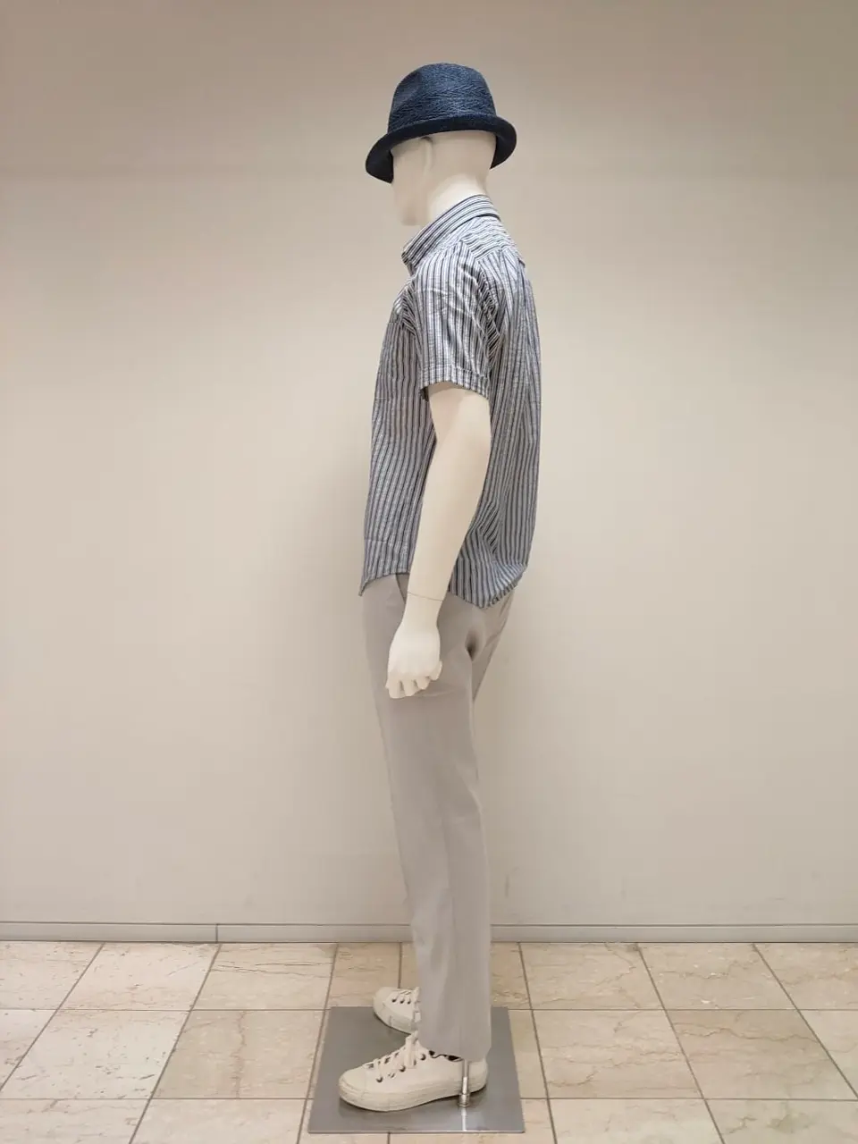 JOSEPH ABBOUD 袋地 コーディネート画像