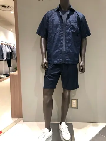 JOSEPH ABBOUD 川田 コーディネート画像