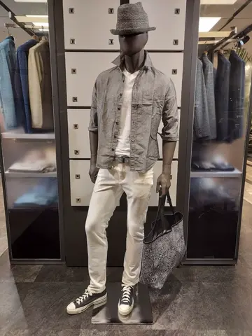 JOSEPH ABBOUD 宮下 コーディネート画像