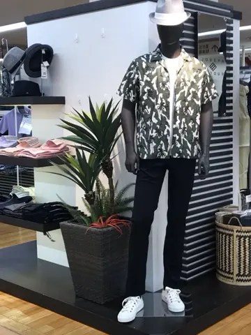 JOSEPH ABBOUD 増田 コーディネート画像