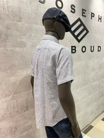 JOSEPH ABBOUD 東　 コーディネート画像