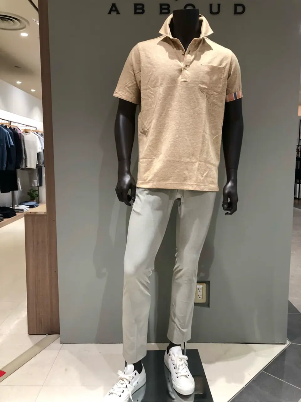 JOSEPH ABBOUD 川田 コーディネート画像