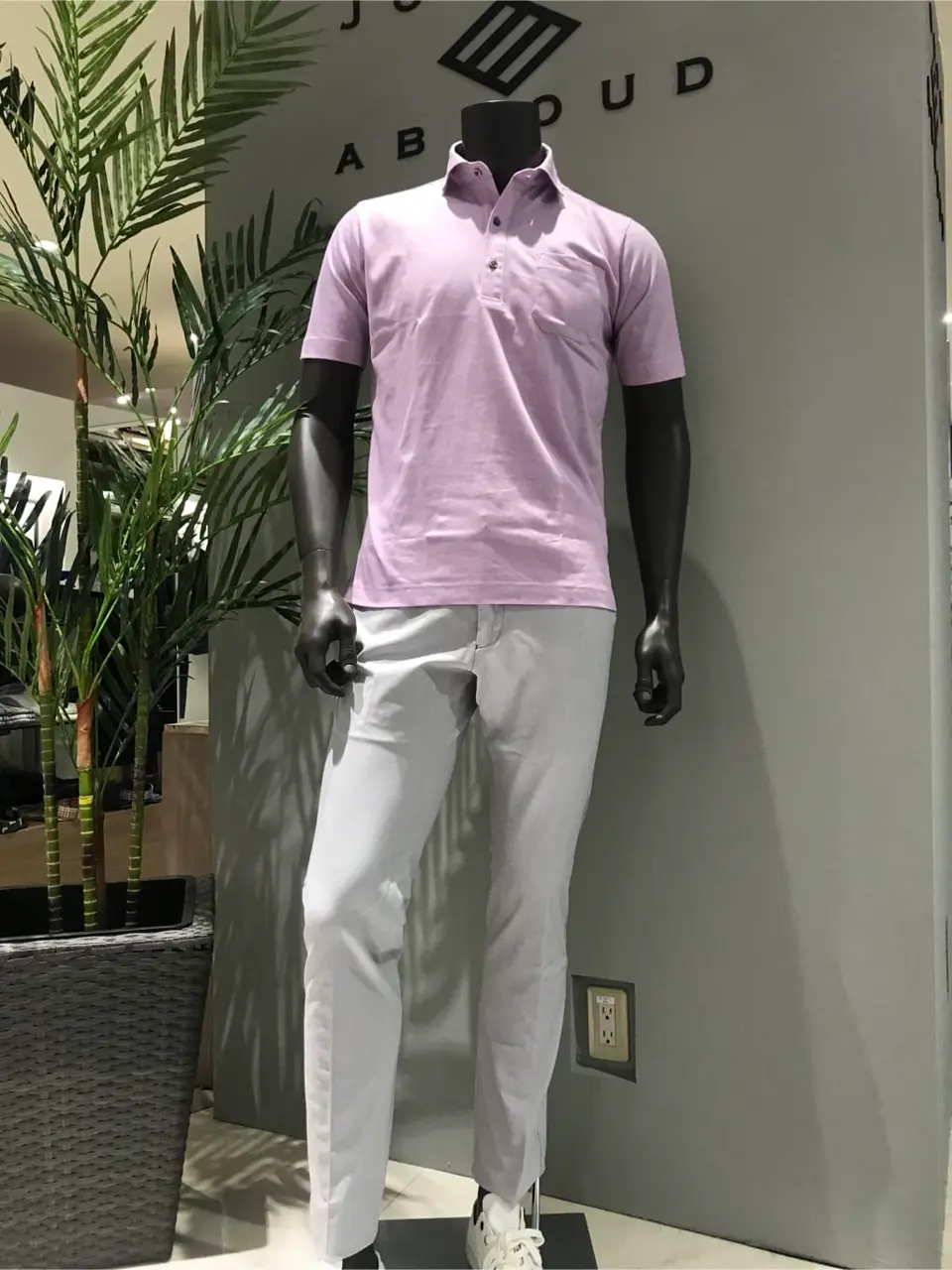 JOSEPH ABBOUD 伊津野 コーディネート画像