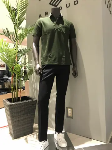 JOSEPH ABBOUD 伊津野 コーディネート画像