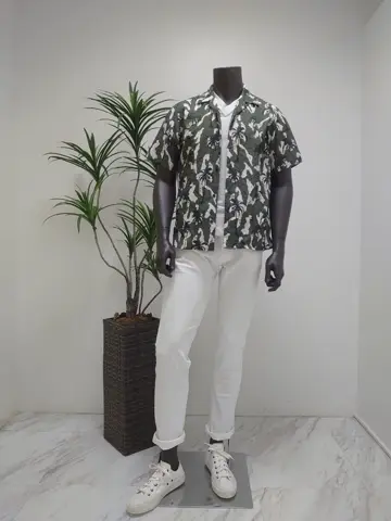 JOSEPH ABBOUD 石川 コーディネート画像