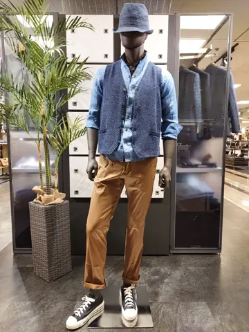 JOSEPH ABBOUD 宮下 コーディネート画像