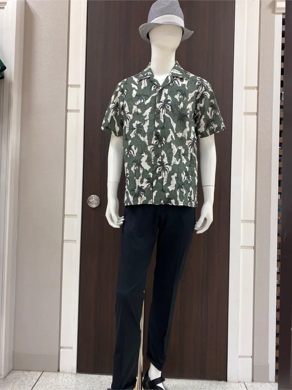 JOSEPH ABBOUD 松山 コーディネート画像