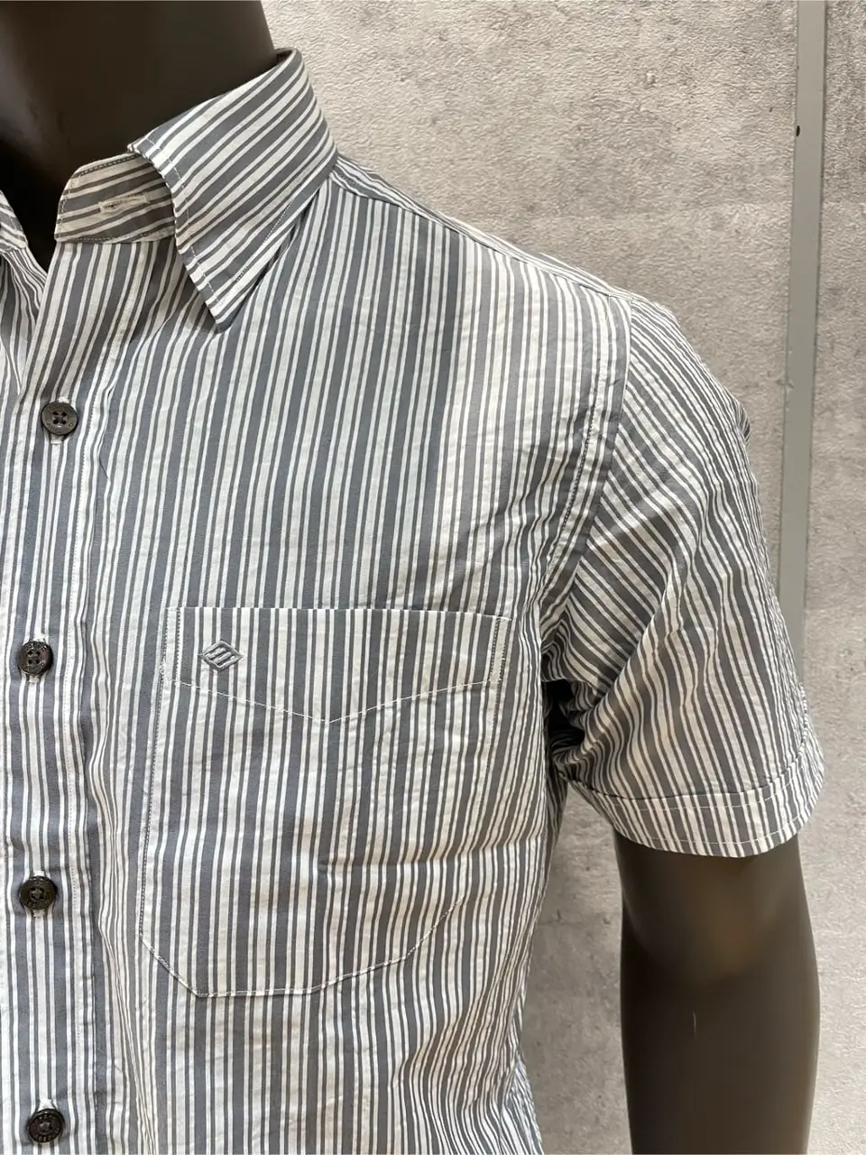 JOSEPH ABBOUD 東　 コーディネート画像