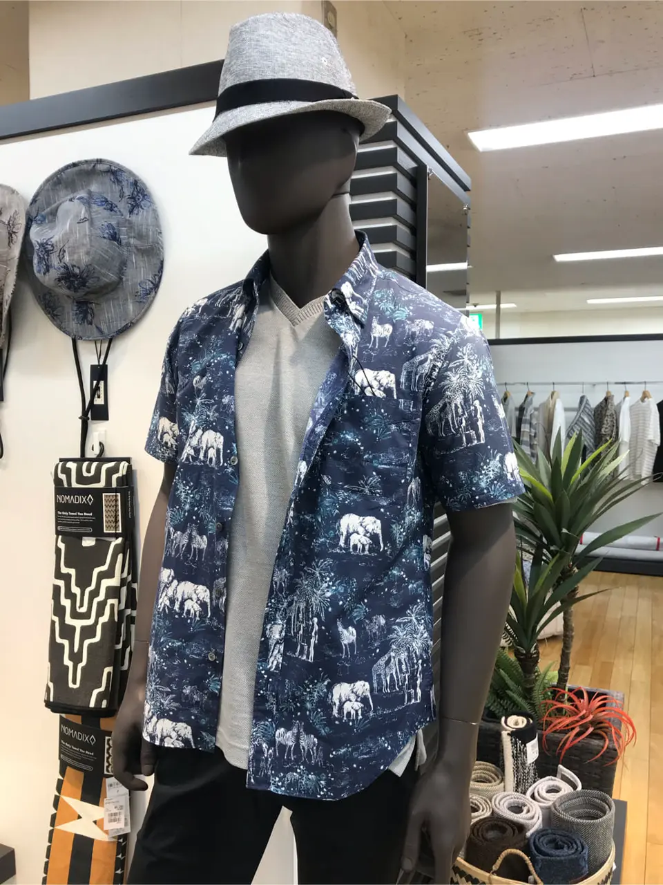 JOSEPH ABBOUD 増田 コーディネート画像