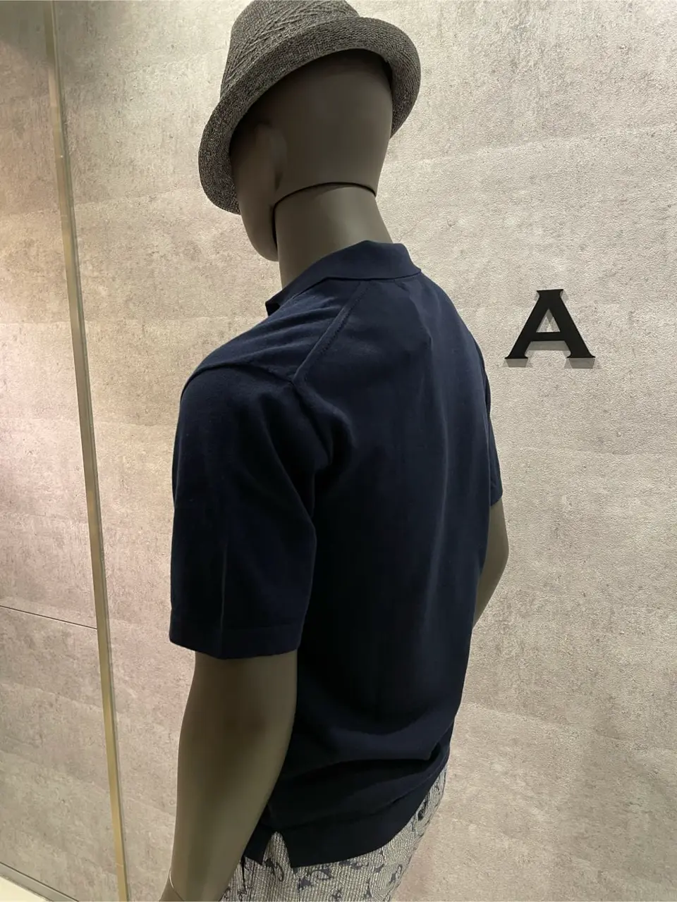 JOSEPH ABBOUD 東　 コーディネート画像