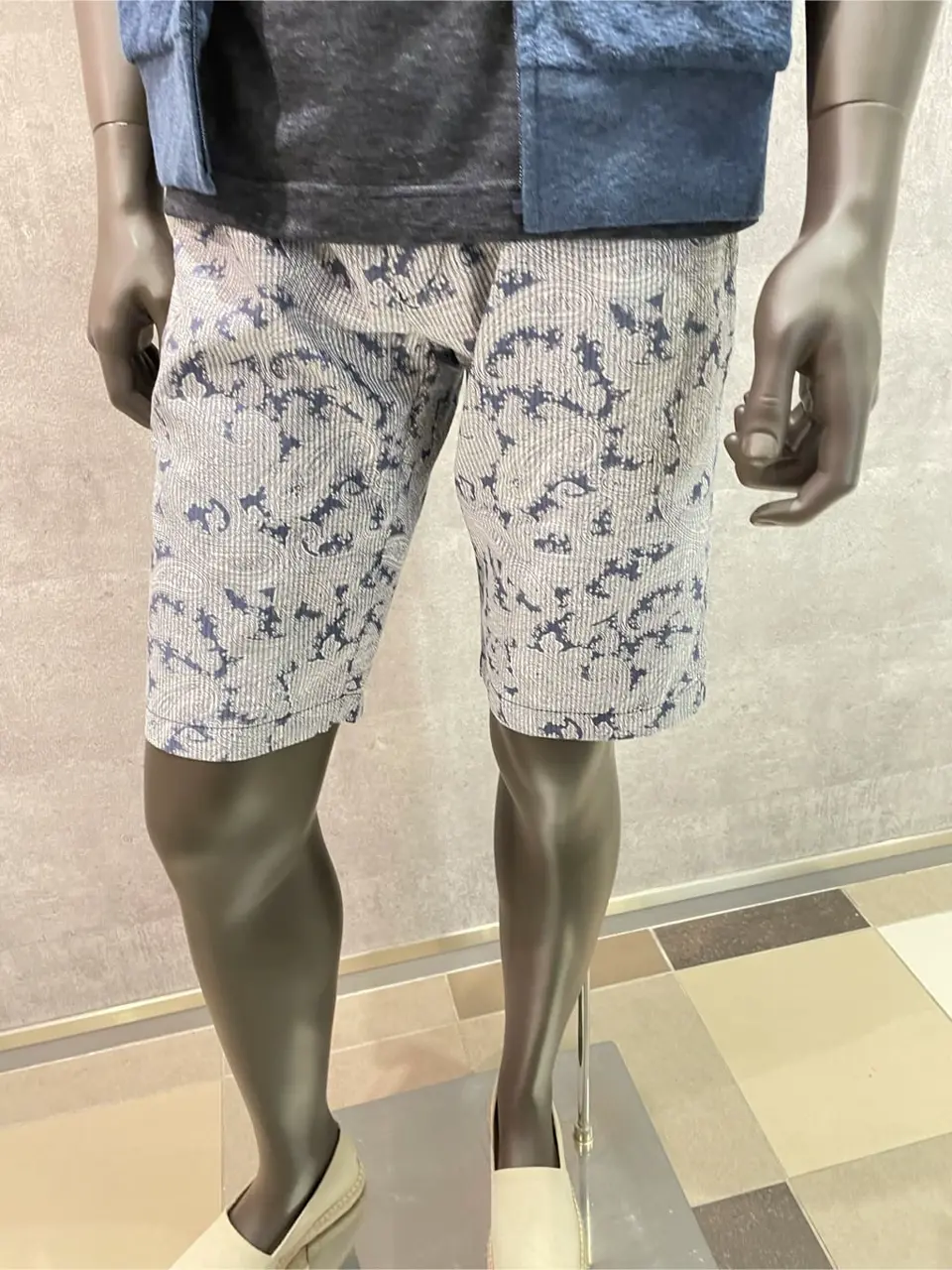 JOSEPH ABBOUD 東　 コーディネート画像