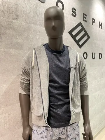 JOSEPH ABBOUD 東　 コーディネート画像