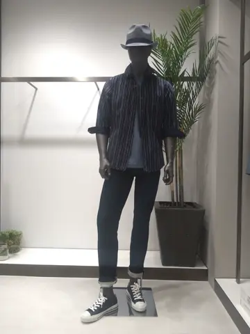 JOSEPH ABBOUD 重留 コーディネート画像