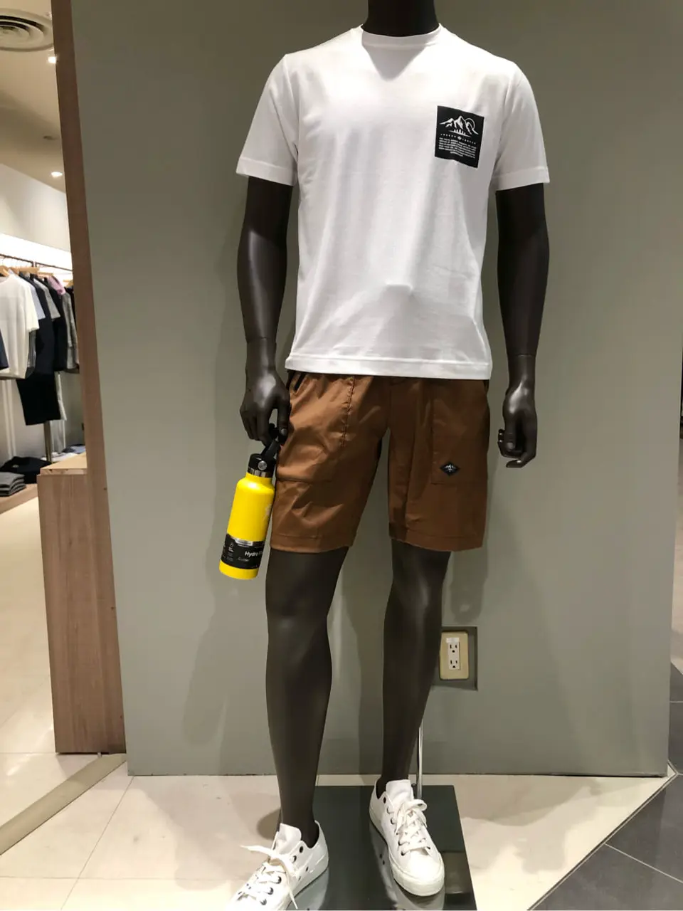 JOSEPH ABBOUD 川田 コーディネート画像