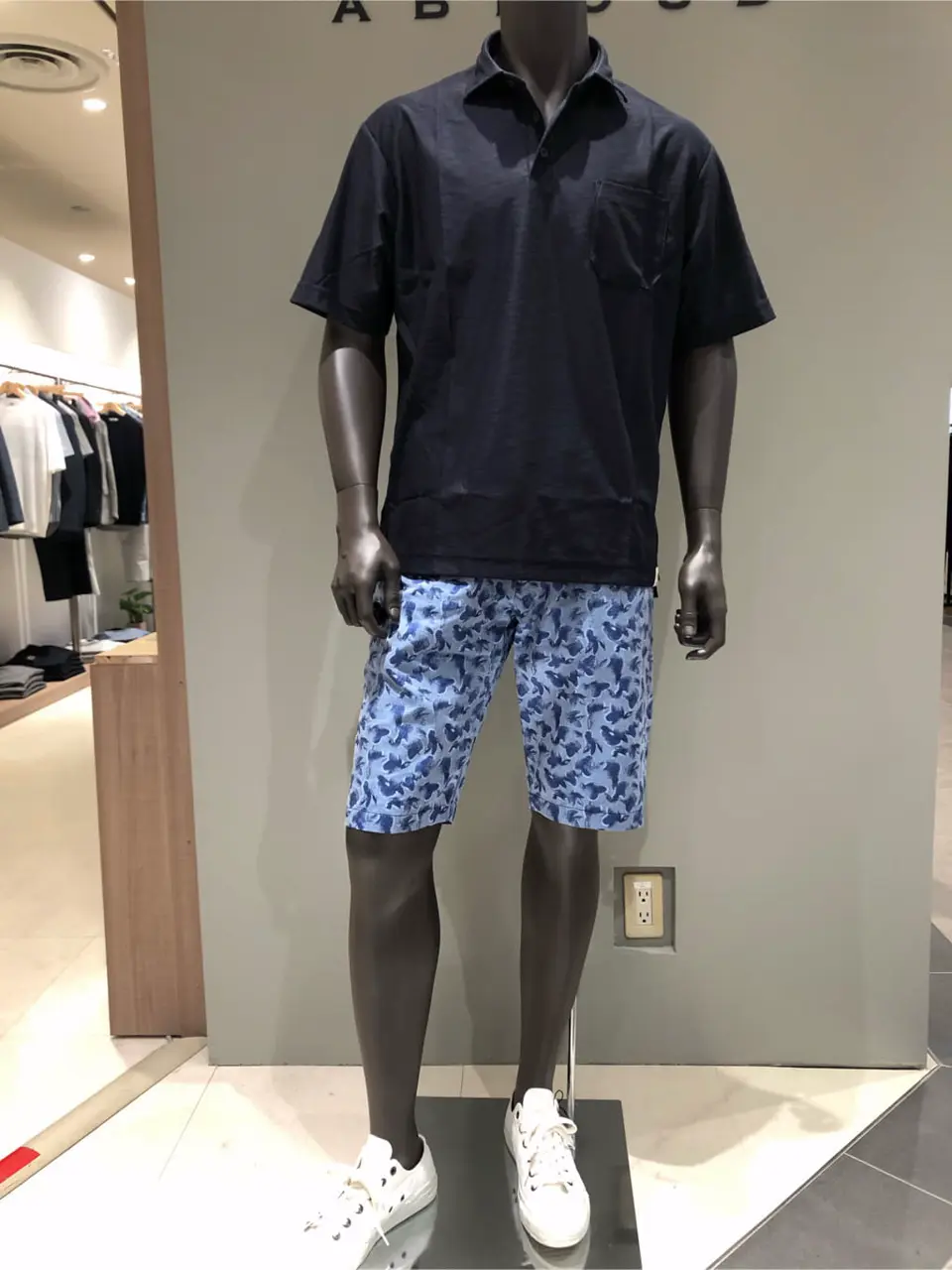 JOSEPH ABBOUD 川田 コーディネート画像