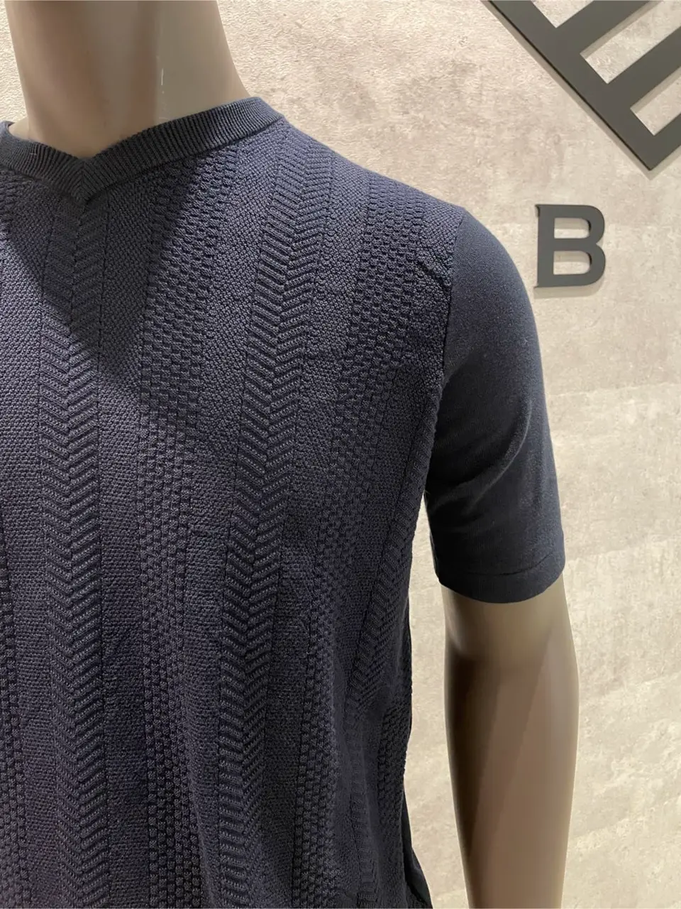 JOSEPH ABBOUD 東　 コーディネート画像