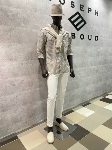 JOSEPH ABBOUD 東　 コーディネート画像