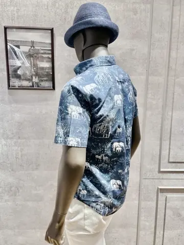 JOSEPH ABBOUD 二澤 コーディネート画像