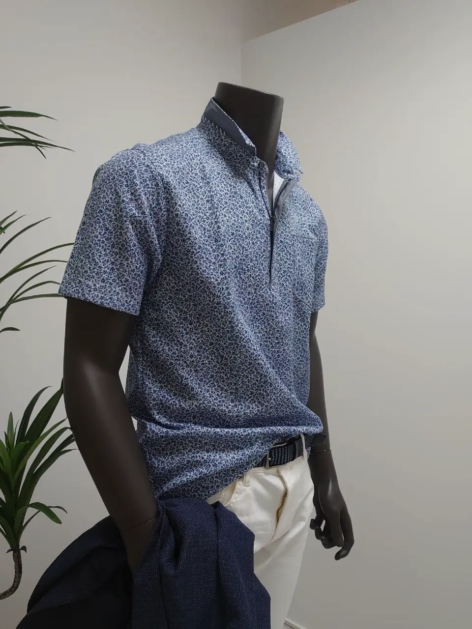 JOSEPH ABBOUD 石川 コーディネート画像