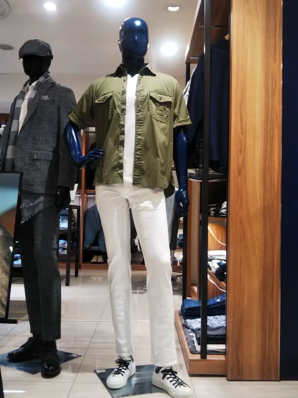  鈴木 コーディネート画像