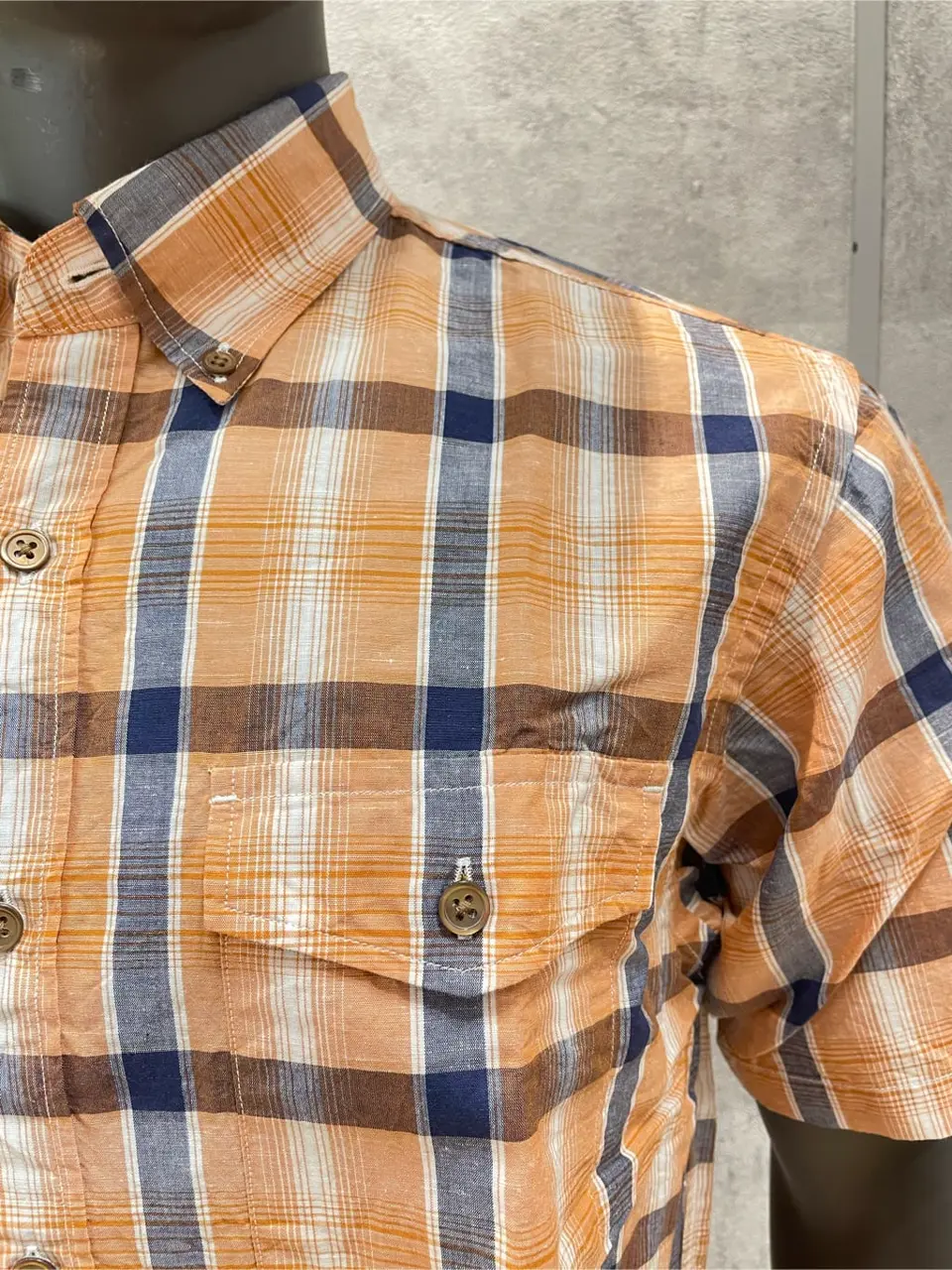 JOSEPH ABBOUD 東　 コーディネート画像