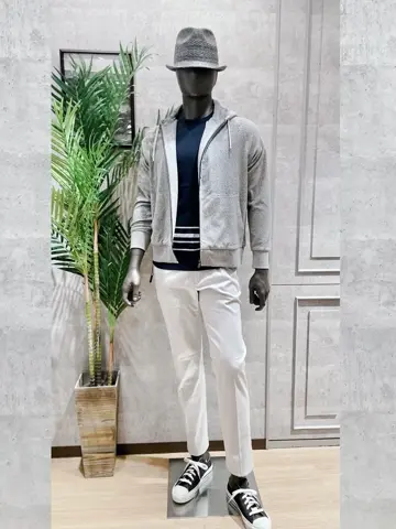 JOSEPH ABBOUD 二澤 コーディネート画像