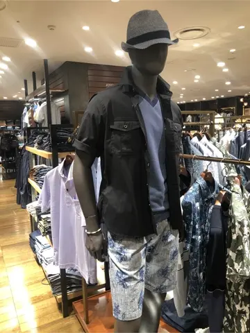 JOSEPH ABBOUD 新林 コーディネート画像