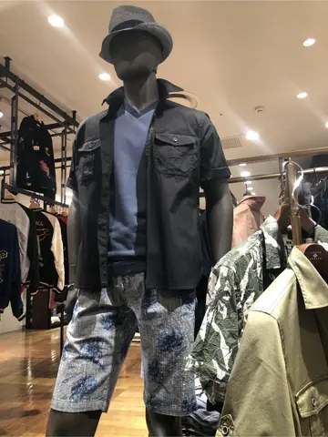 JOSEPH ABBOUD 新林 コーディネート画像
