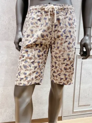 JOSEPH ABBOUD 二澤 コーディネート画像