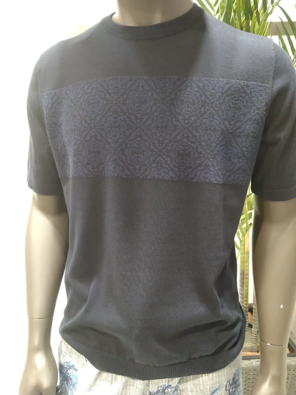 JOSEPH ABBOUD 重留 コーディネート画像