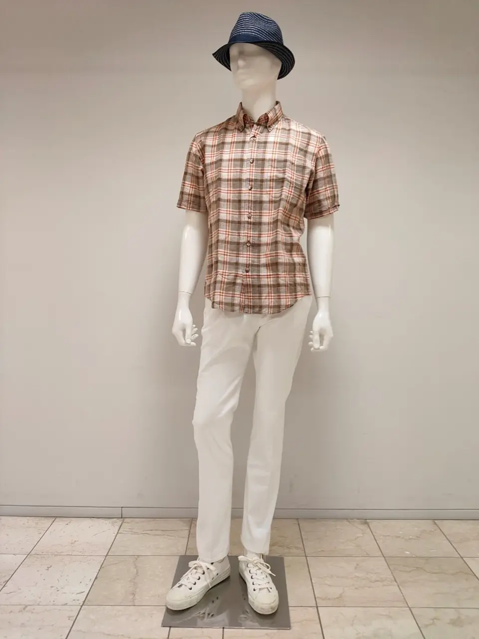 JOSEPH ABBOUD 袋地 コーディネート画像