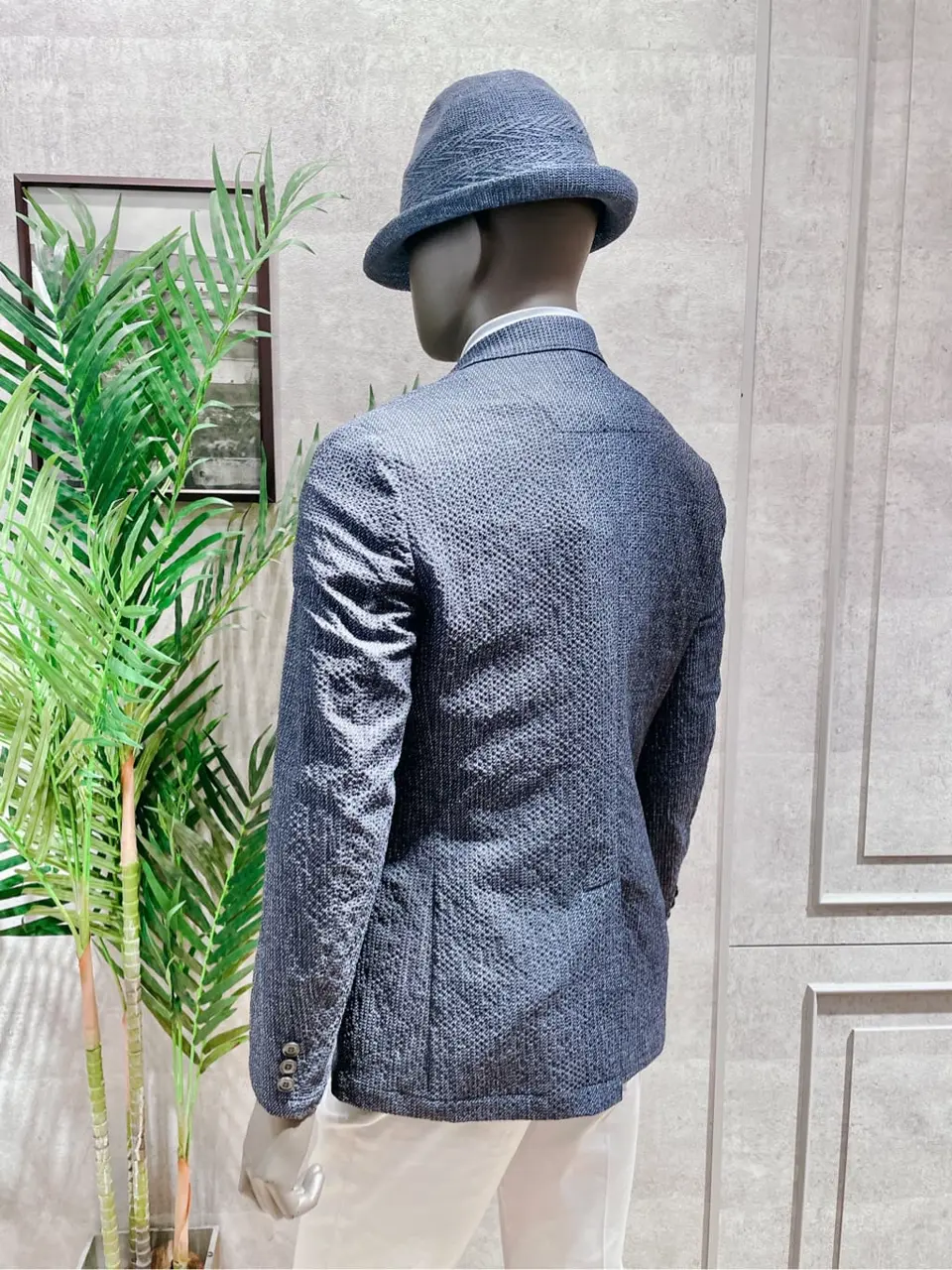 JOSEPH ABBOUD 二澤 コーディネート画像