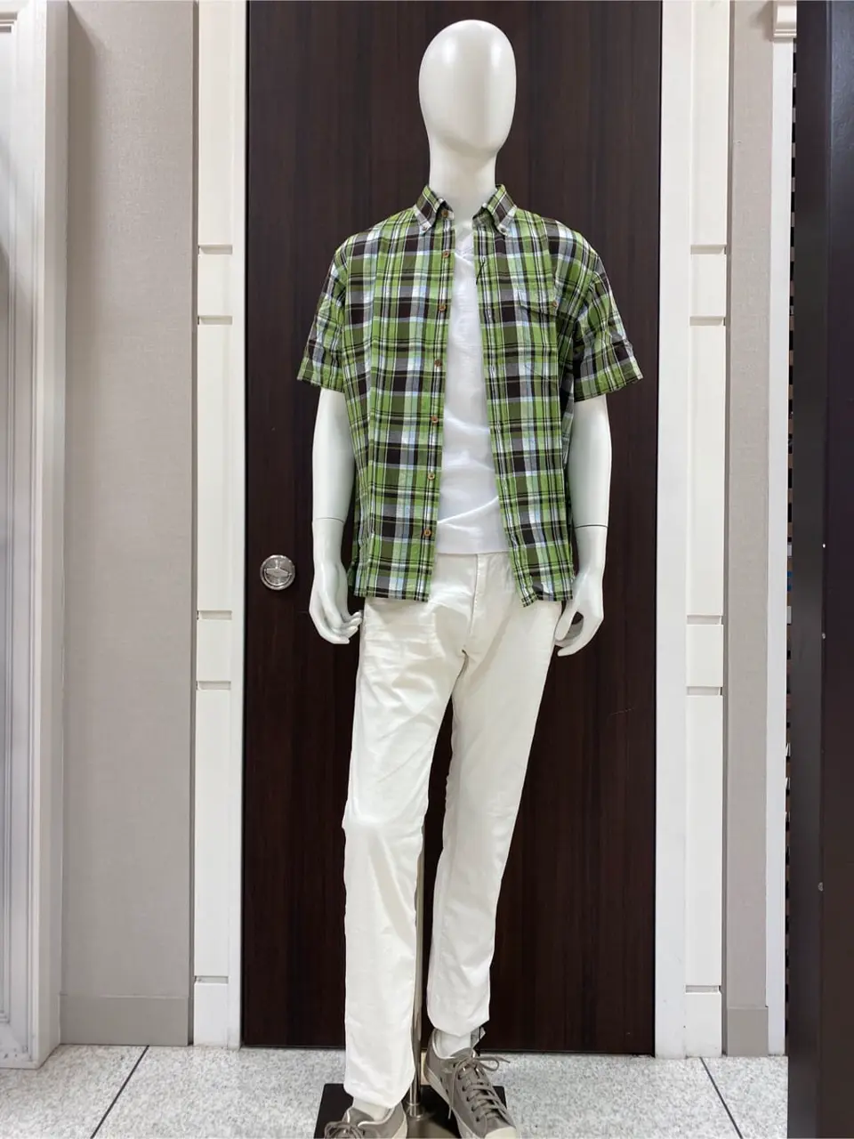 JOSEPH ABBOUD 松山 コーディネート画像