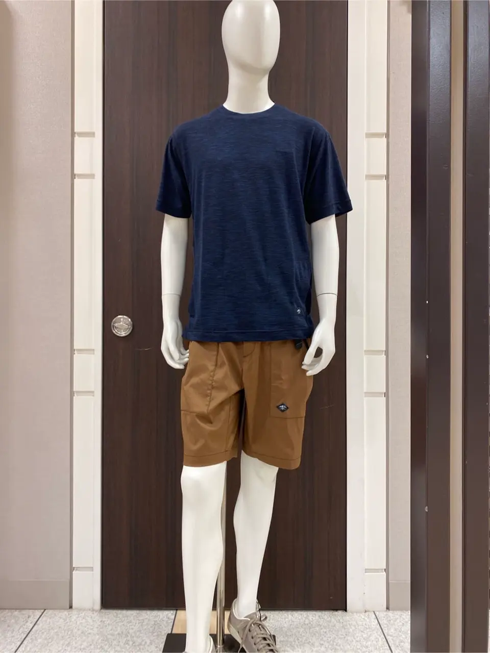 JOSEPH ABBOUD 松山 コーディネート画像