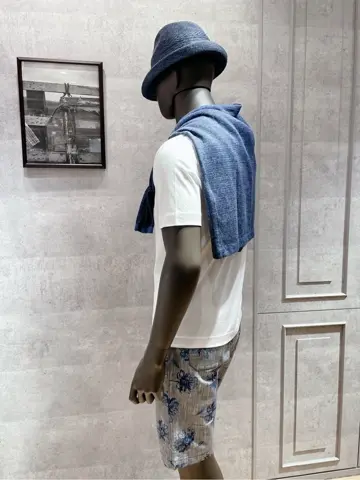 JOSEPH ABBOUD 二澤 コーディネート画像