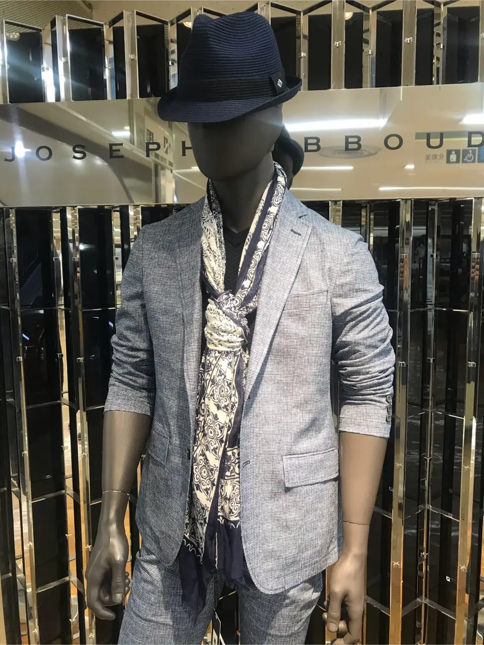 JOSEPH ABBOUD 増田 コーディネート画像