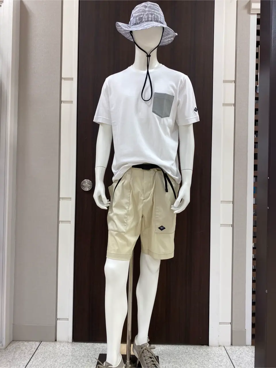 JOSEPH ABBOUD 松山 コーディネート画像