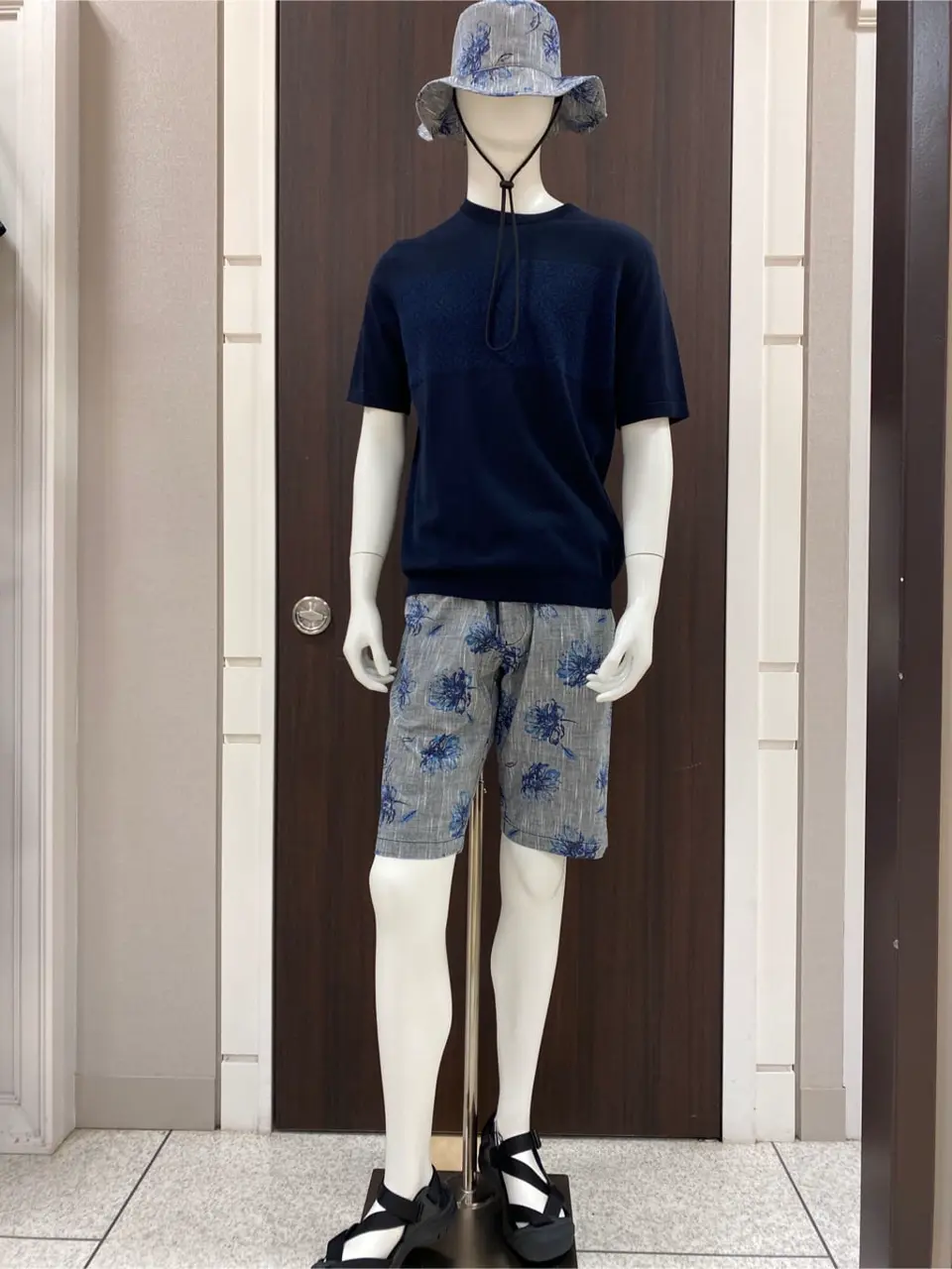 JOSEPH ABBOUD 松山 コーディネート画像