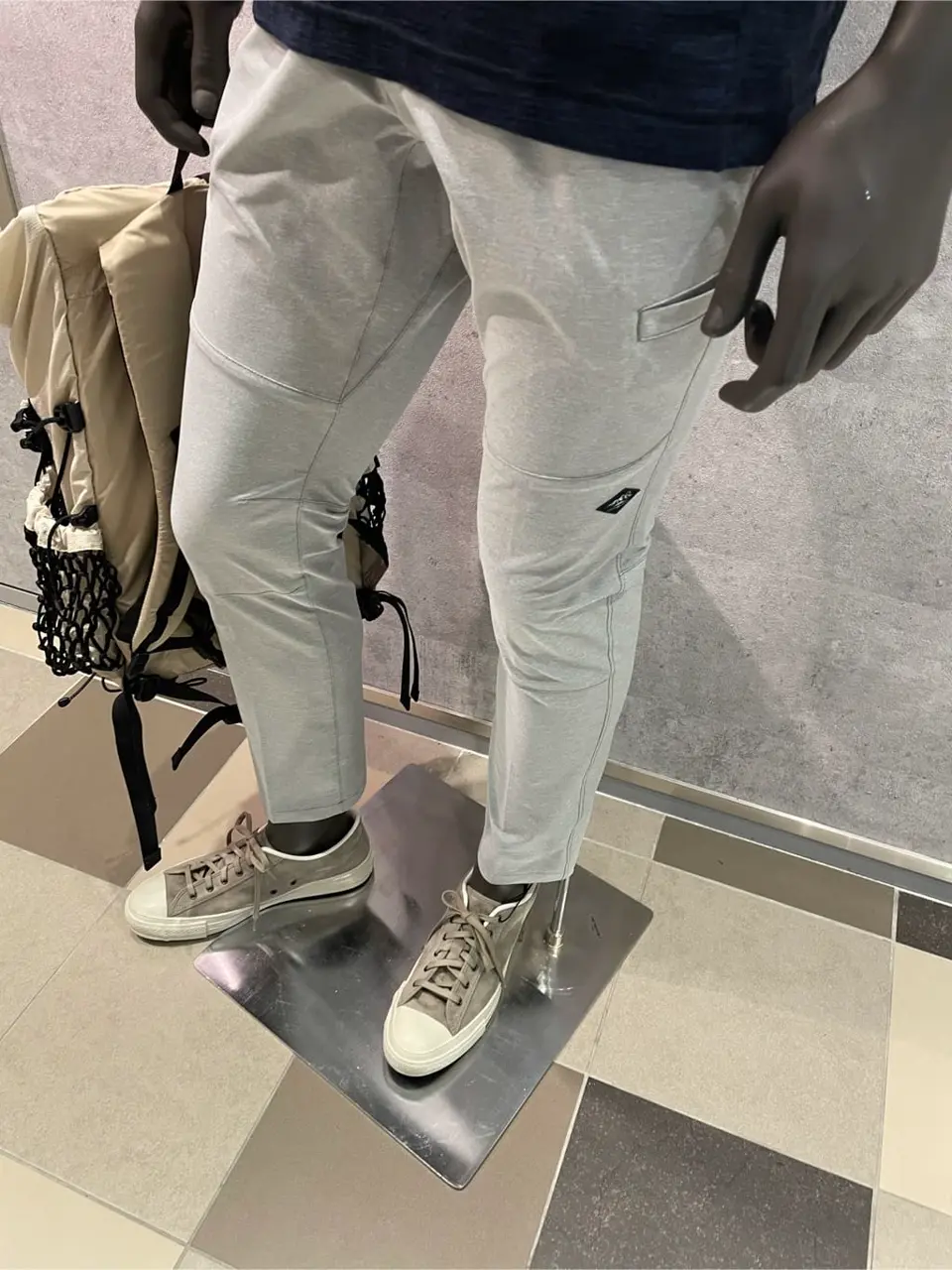 JOSEPH ABBOUD 東　 コーディネート画像