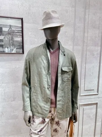 JOSEPH ABBOUD 二澤 コーディネート画像