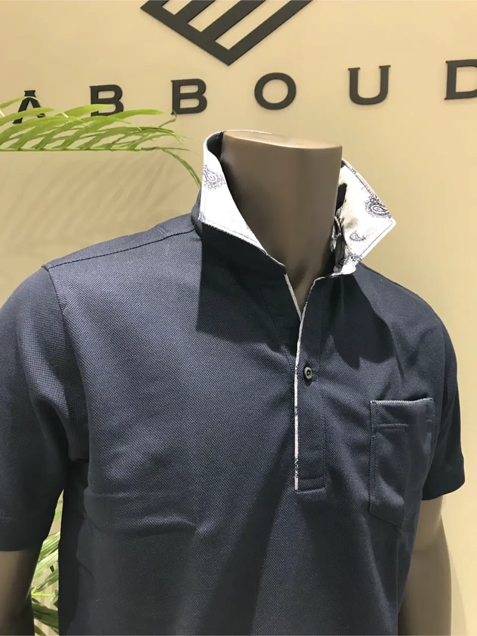 JOSEPH ABBOUD 伊津野 コーディネート画像