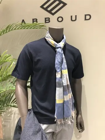 JOSEPH ABBOUD 伊津野 コーディネート画像